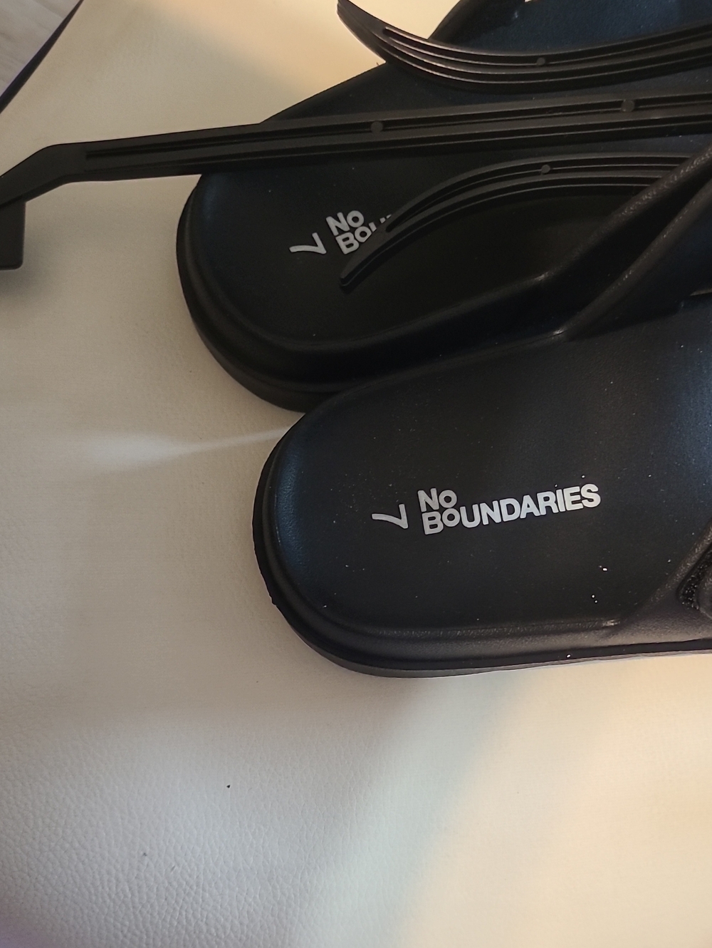 No Boundaries Black Slide Sandals with Adjustable Strap - Picture 3 of 4